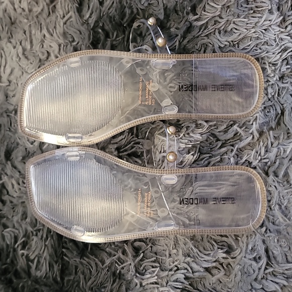 Steve Madden Nonii Pearl Studded Flat Saldals in Clear - Picture 11 of 12
